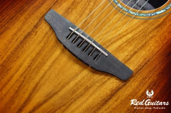 The Celebrity CS28P - KOA-BURST